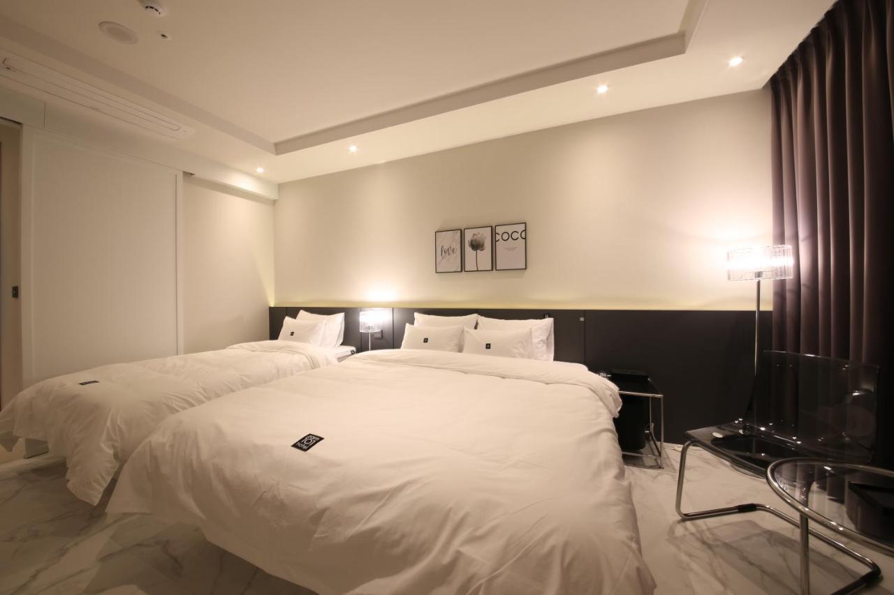 Zam101 Hotel Gimhae Exterior photo